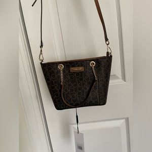 NWT CALVIN KLEIN PURSE